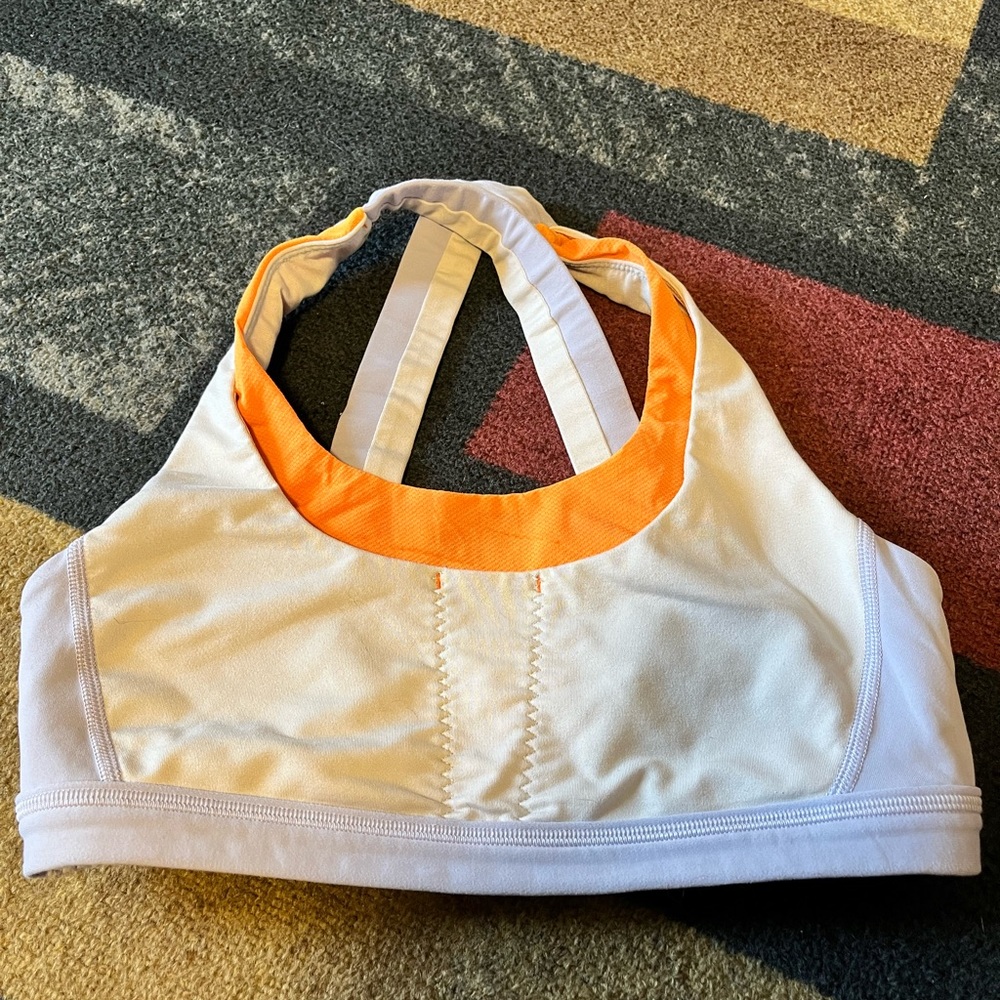 Lululemon run stuff your bra